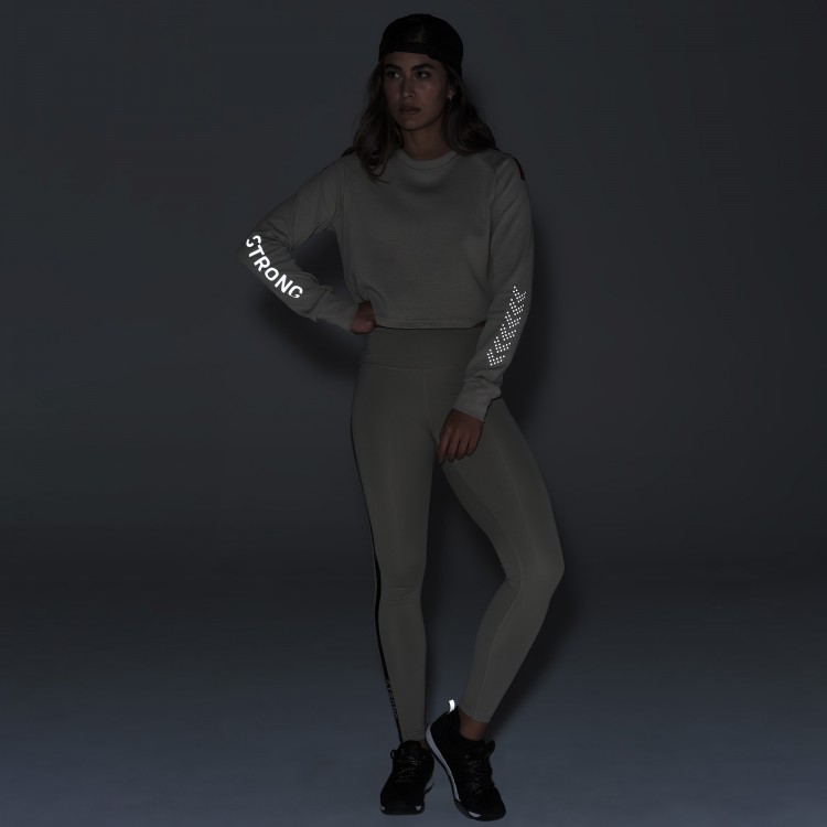 Strong ID Long Sleeve Crop Pullover